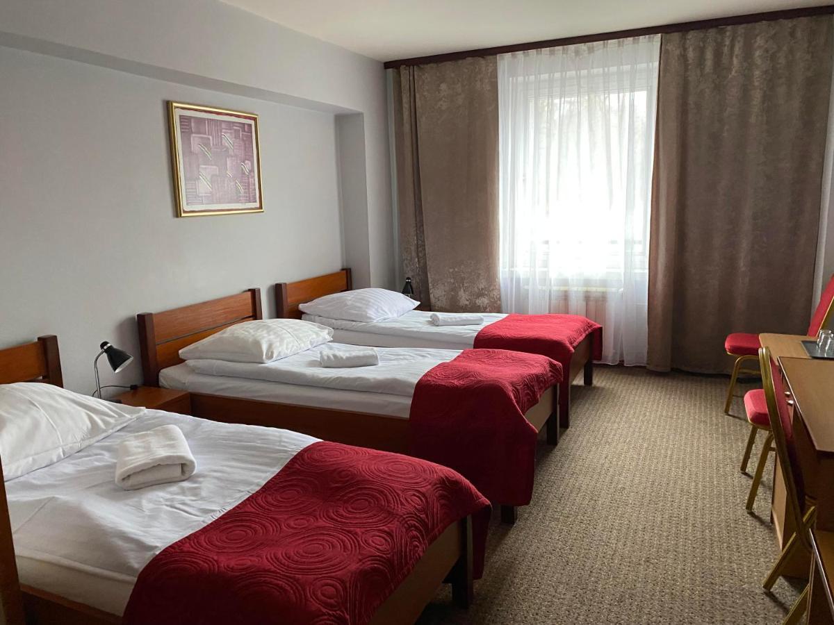 Aparthotel Obiekt "Czarny Rycerz" Jastrzębie Zdrój Exteriér fotografie